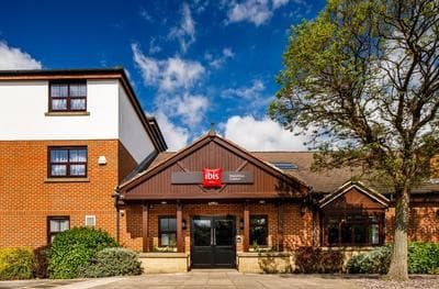IBIS Wakefield East-Castleford, M62 J31