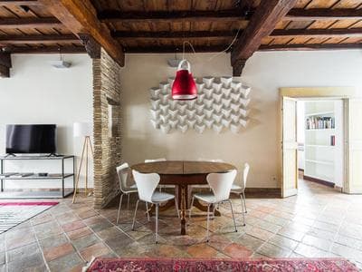 Pantheon Enchanting Luxury Apartment