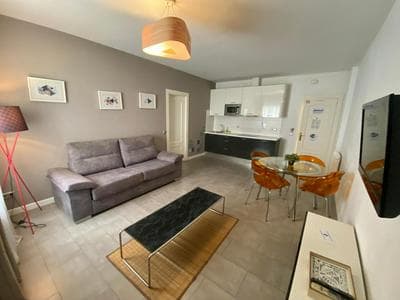 CH Six Rooms