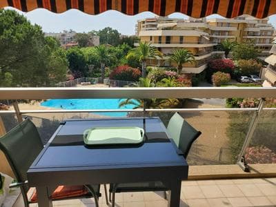 MIOUGRANO 2 Pieces Climatise 47m2 Piscine, Parking