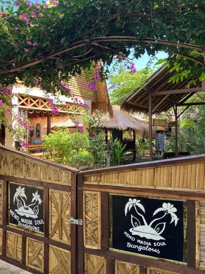 Meno Madia Bungalows