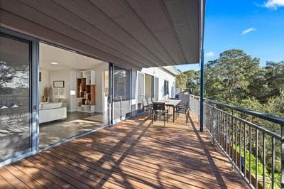 Rye Treetop Retreat