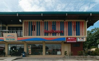 RedDoorz at Laiya Vivo Hotel Batangas