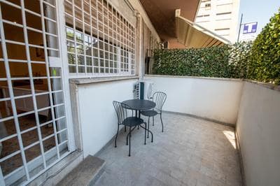 Casa Rosa Beige e Blu