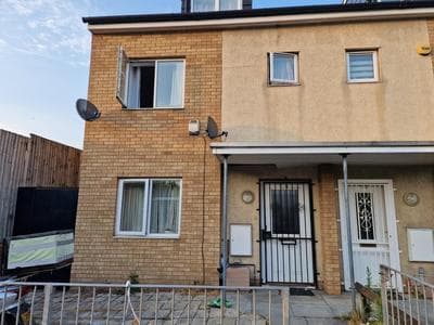 Mile End Budget Guesthouse
