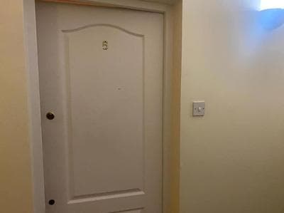 ✰Free Private Parking✰80s RETRO 1Bedroom Serviced Apartment Canary Wharf London Perfect for Families Business & Leisure Guests