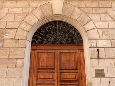 The Best Rent - Bright apartment near Isola Tiberina