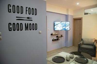 Modern Apartment Downtown Athens