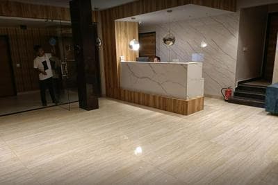 Hotel Golden Leaf