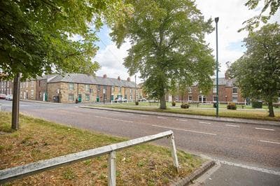 Host & Stay - The Duck Pond