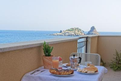 Lachea's view by Wonderful Italy
