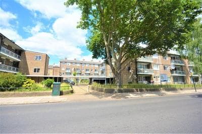 Lovely 2 Bedroom Condo in Greater London