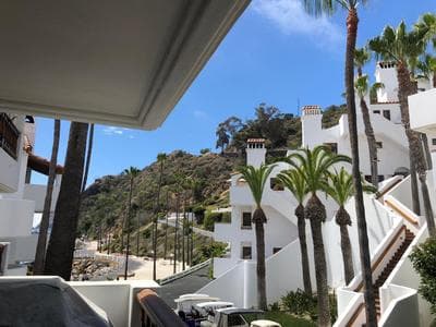 Modern Hamilton Cove Villa w/golf cart