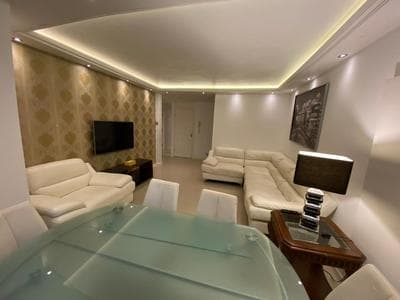 Lovely 2-bedroom flat facing Wimbledon Park