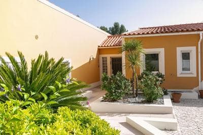 Casa Amarela - Countryside Villa by LovelyStay