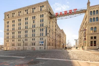 Flexhome Brewery District 2BR Apt EL1