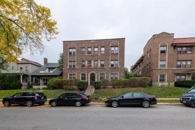 Flexhome Economy 2BR Apartment B1