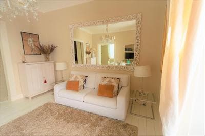 White Florence Suite