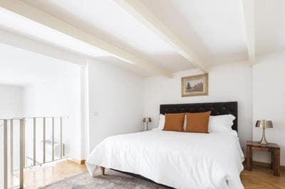 Daplace - Iris Apartment
