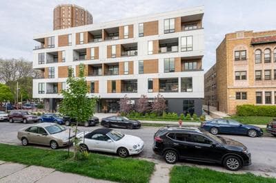 Flexhome Brady District 1BR Apt E6