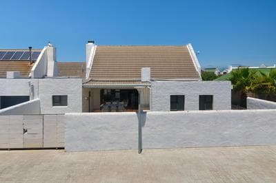 Struisbaai Holiday Home