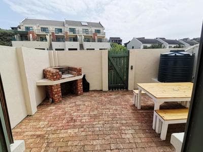 Beachfront apartment in a secure complex