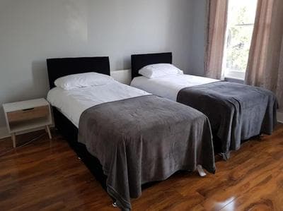 London. Gorgeous 2 bed flat near Olympic Park.