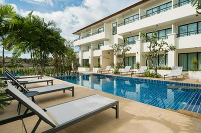 Hill Myna Holiday Park & Cafe