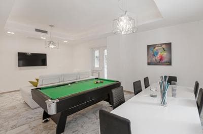 EasyStayRome 10 Pax 3 Baths 1 Min from Metro