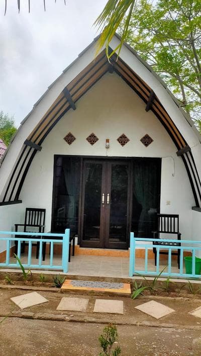 Meno Lodge