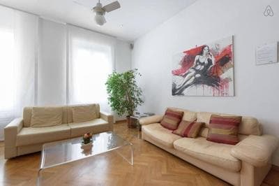 Vatican Ideal Apt for family/couple, a/c, Jacuzzi