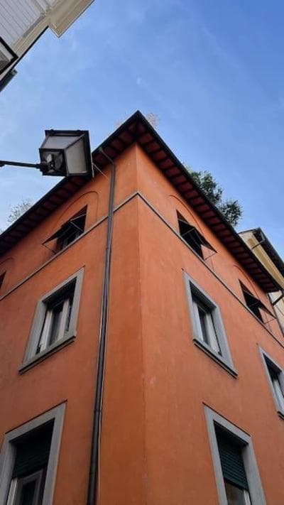 Vicolo San Trifone by Hili