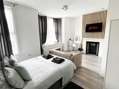 Minet Gardens House - Suite 6