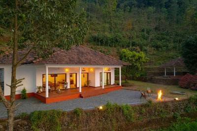 La Grove 2BHK with Stunning View - Kannur