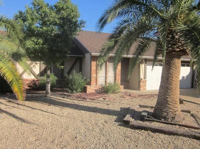 Spacious Four Bedroom Glendale Home with Pool Near Westgate Stadium