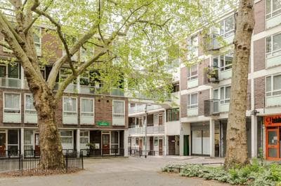 The Clarence, Central London Apartment w/ WIFI