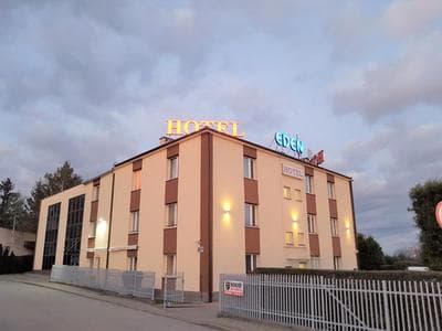 Hotel Eden 24h