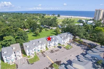 Seaside Beach Getaway Sleeps 6