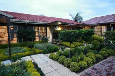 Avalon Guest Manor