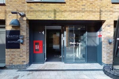 Chapter Westminster London - Near London Bridge Train Station