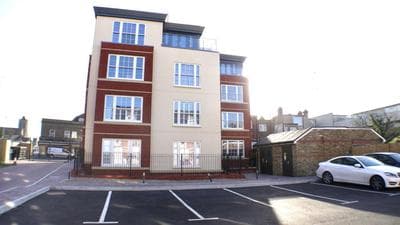 Margate Penthouse Private Balconies Sea Glimpses Gated Parking Air-Con The Penthouse Margate