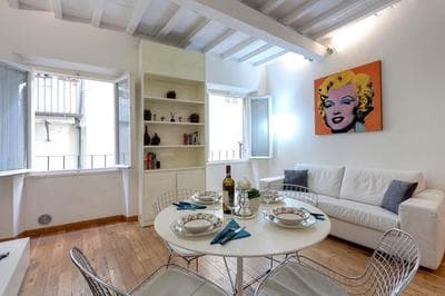 Central Duomo Apartment with fast wifi