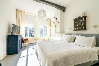 Nr 19 Bed and Bubbels