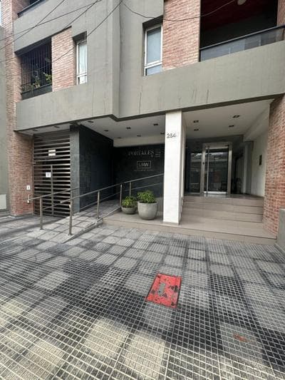 NGL - Departamento temporal con cochera