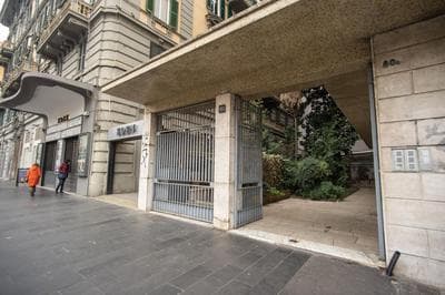 Naos Suite close Popolo Square
