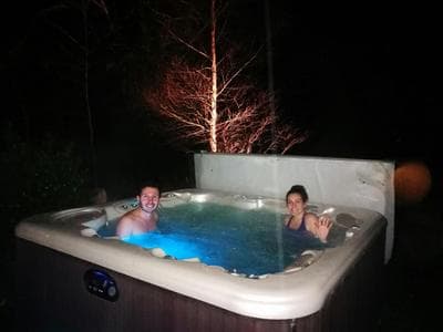 Bluebell Cottage - with hottub