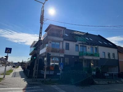 Azúr Ház Gyöngyvirág Apartman