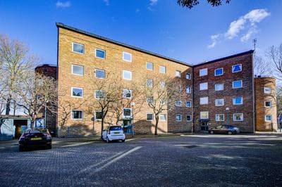 Statera Apartments - Thames View