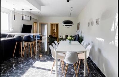 4 bedroom penthouse in center of Athens