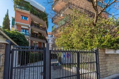 Corso Francia 2BDR Apartmet